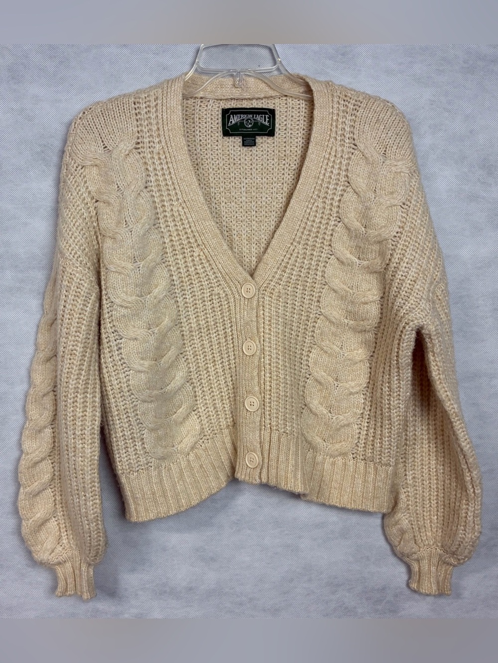 American Eagle Cardigan Women’s XS Cream Cable Knit Cropped V-Neck Sweater
